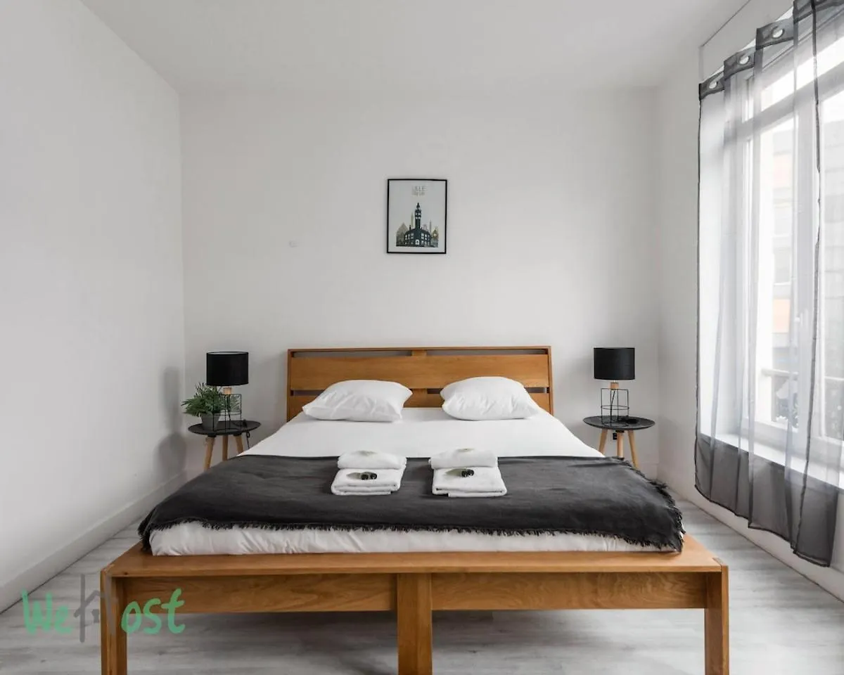 Poppy-Ideally located, Next station,Gd Palais&City Lille Apartment