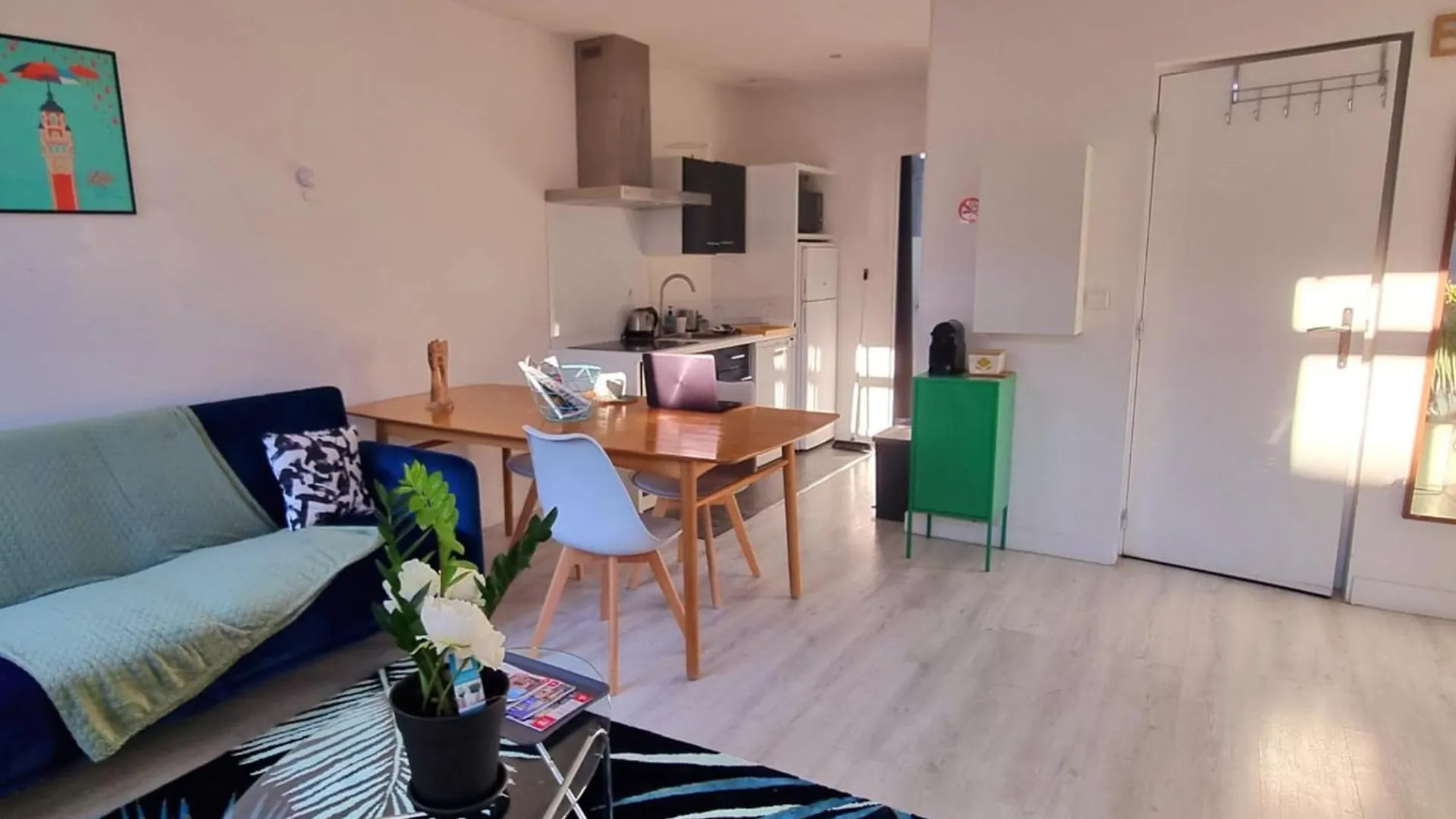 Apartment Poppy-Ideally located, Next station,Gd Palais&City Lille