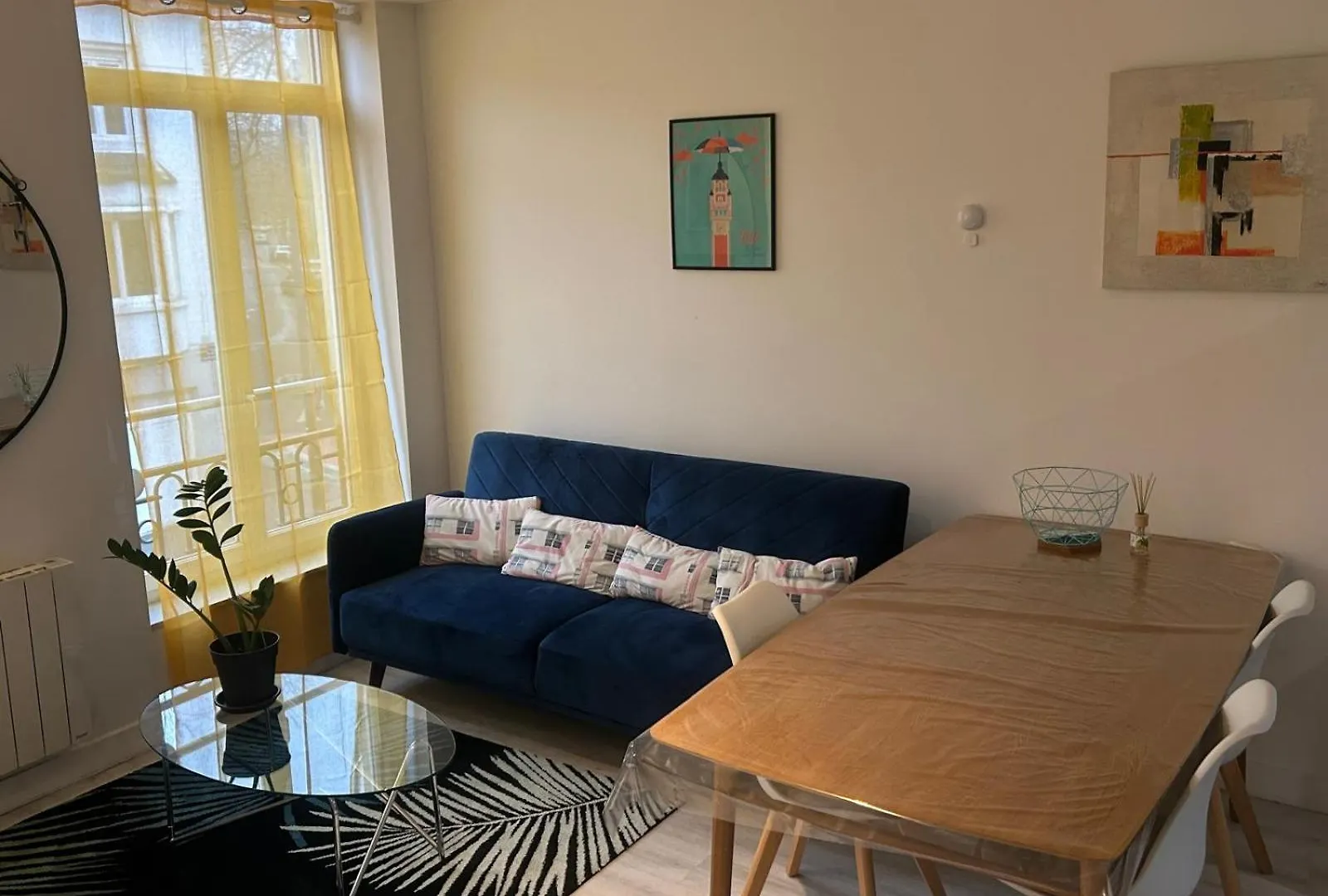 Apartment Poppy-Ideally located, Next station,Gd Palais&City Lille France