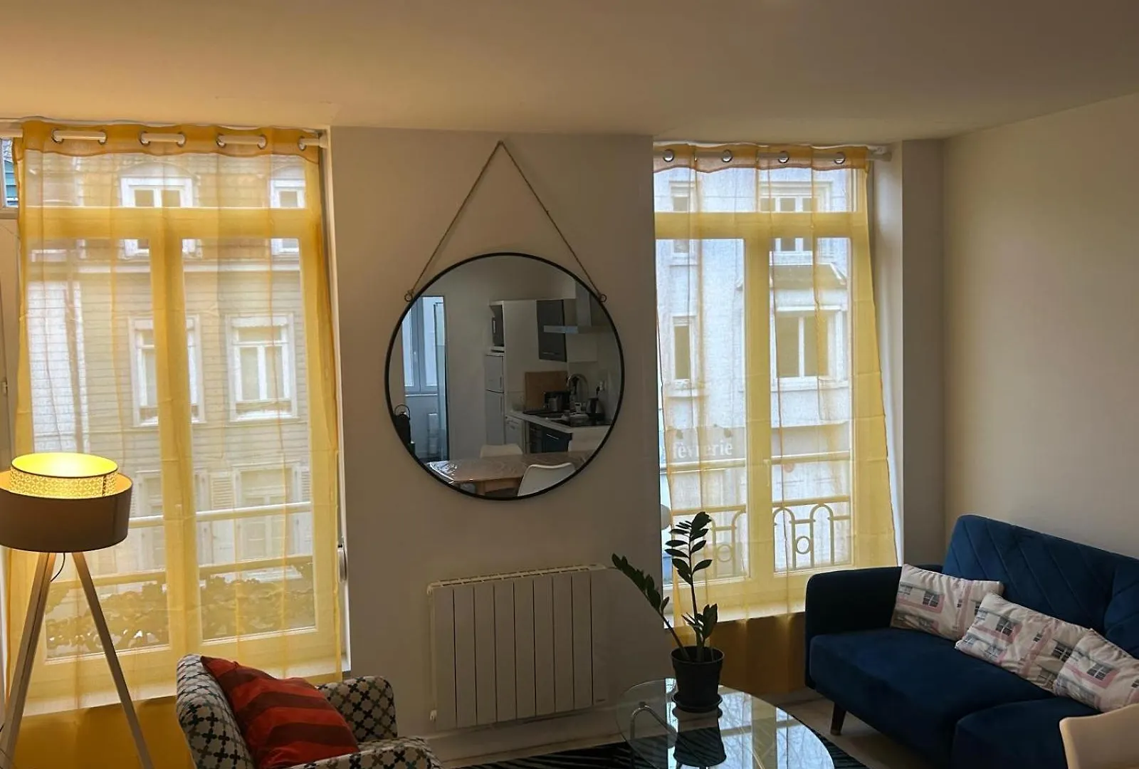 Poppy-Ideally located, Next station,Gd Palais&City Lille
