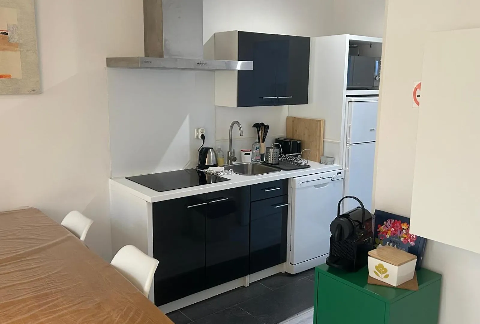 Apartment Poppy-Ideally located, Next station,Gd Palais&City Lille France