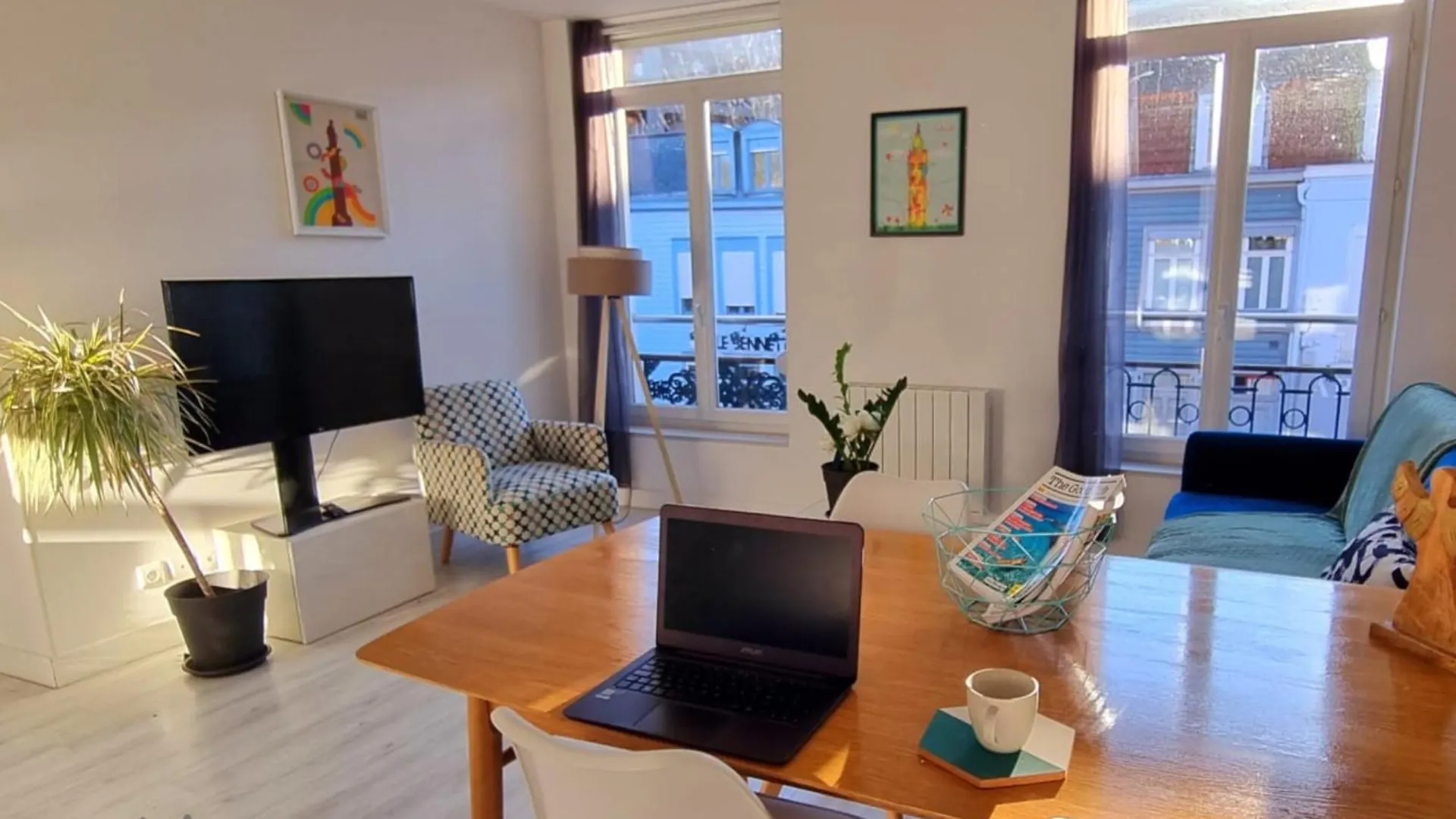 Poppy-Ideally located, Next station,Gd Palais&City Lille Apartment